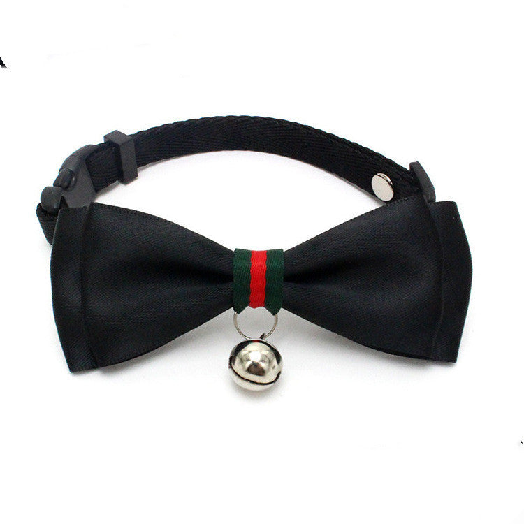 Cat bell and bow collar